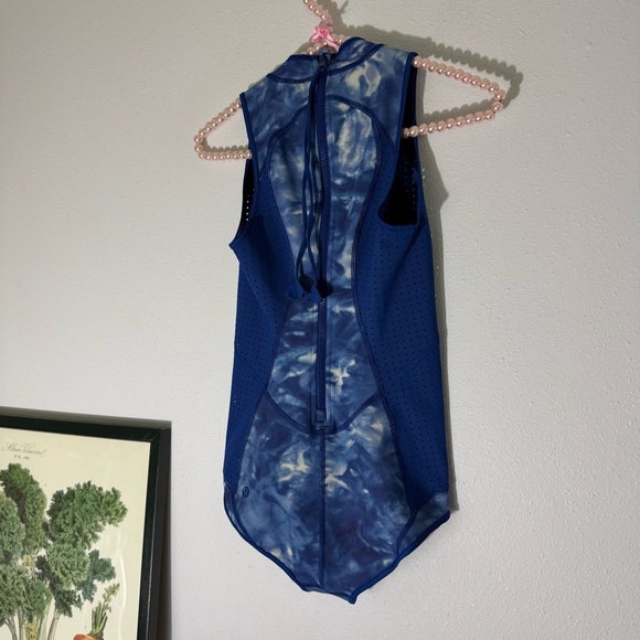 Lululemon Swell Seeker one piece paddle suit size 2 - Picture 13 of 16